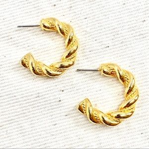 Vintage twisted gold tone hoops earrings